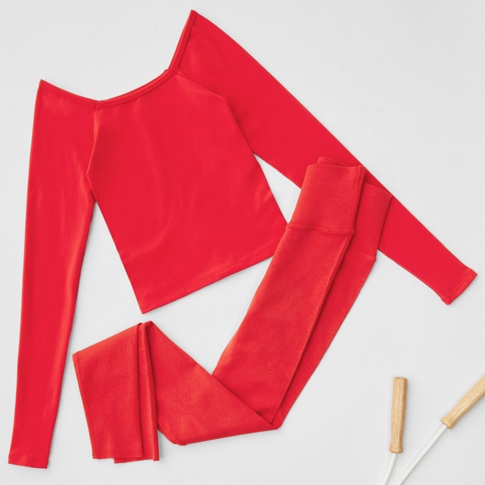 BNWT Fabletics Top & Leggings Set Outfit Small